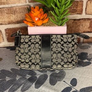 Coach Poppy make up bag